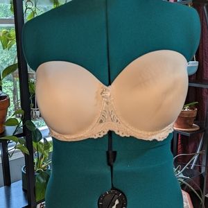 Smart and Sexy Nude Strapless Bra 38DD no straps